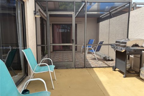 Casa en venta en Boynton Beach, Florida, 2 dormitorios, 96.99 m2 № 1932153 - foto 16