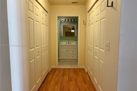 Casa en venta en Boynton Beach, Florida, 2 dormitorios, 96.99 m2 № 1932153 - foto 11