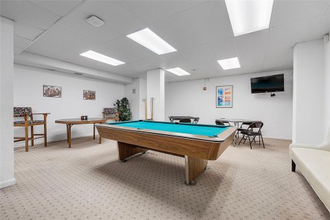 Condo in Lauderdale-by-the-Sea, Florida, 1 bedroom  № 1182252 - photo 1