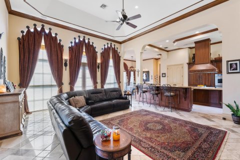 House in Parkland, Florida 6 bedrooms, 767.09 sq.m. № 2181901 - photo 20