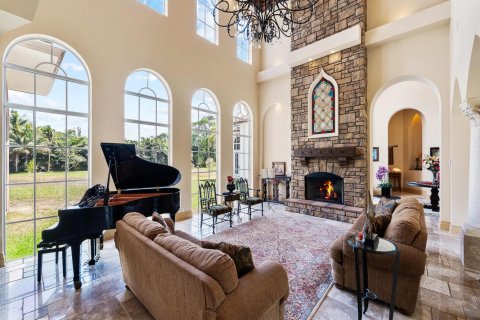 House in Parkland, Florida 6 bedrooms, 767.09 sq.m. № 2181901 - photo 9