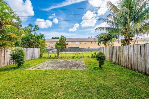 Villa ou maison à vendre à Homestead, Floride: 3 chambres, 140 m2 № 1692314 - photo 25
