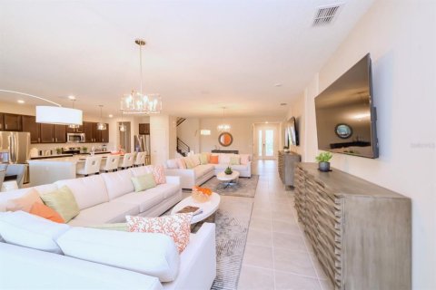 Villa ou maison à vendre à Kissimmee, Floride: 15 chambres, 588.35 m2 № 2394173 - photo 6