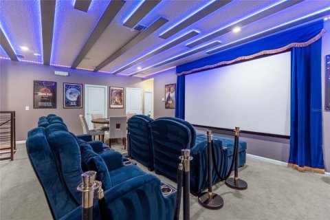 Villa ou maison à vendre à Kissimmee, Floride: 15 chambres, 588.35 m2 № 2394173 - photo 4