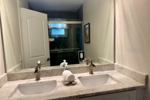 Condo in Crystal River, Florida, 3 bedrooms  № 2277200 - photo 18