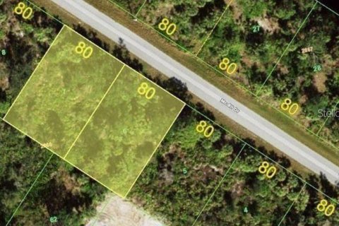 Terreno en Port Charlotte, Florida № 2207567