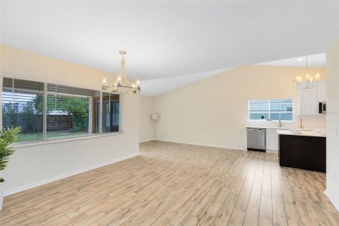 House in Winter Park, Florida 3 bedrooms, 161.46 sq.m. № 1508174 - photo 20