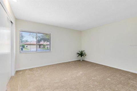 House in Winter Park, Florida 3 bedrooms, 161.46 sq.m. № 1508174 - photo 4