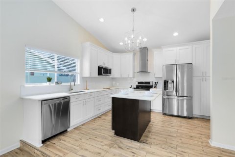 House in Winter Park, Florida 3 bedrooms, 161.46 sq.m. № 1508174 - photo 23