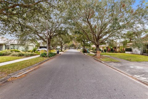 House in Winter Park, Florida 3 bedrooms, 161.46 sq.m. № 1508174 - photo 17