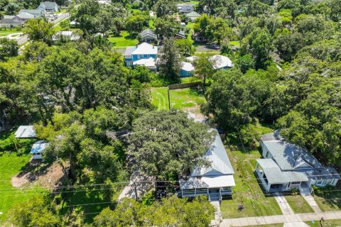 House in Plant City, Florida 3 bedrooms, 154.96 sq.m. № 1894838 - photo 5