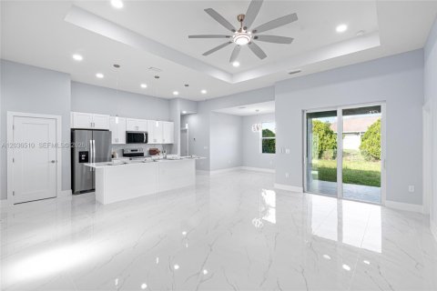 Villa ou maison à vendre à Lehigh Acres, Floride: 3 chambres, 159.51 m2 № 2084368 - photo 22