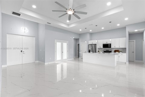 Villa ou maison à vendre à Lehigh Acres, Floride: 3 chambres, 159.51 m2 № 2084368 - photo 27