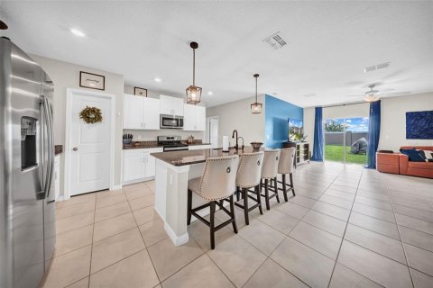 Villa ou maison à vendre à Wesley Chapel, Floride: 6 chambres, 239.69 m2 № 1916292 - photo 9