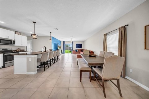 Villa ou maison à vendre à Wesley Chapel, Floride: 6 chambres, 239.69 m2 № 1916292 - photo 7