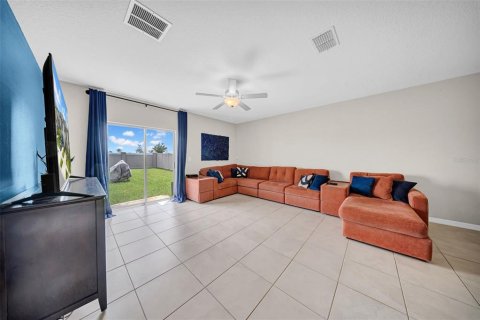 Villa ou maison à vendre à Wesley Chapel, Floride: 6 chambres, 239.69 m2 № 1916292 - photo 11
