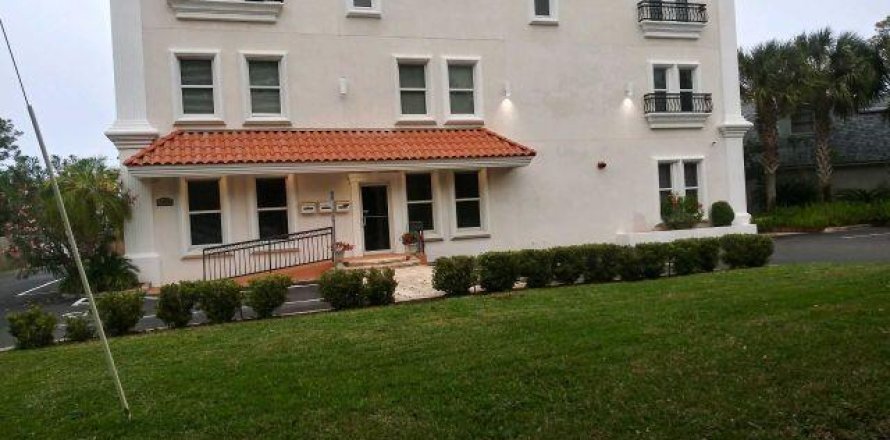 Propiedad comercial en Neptune Beach, Florida 39.48 m2 № 889647