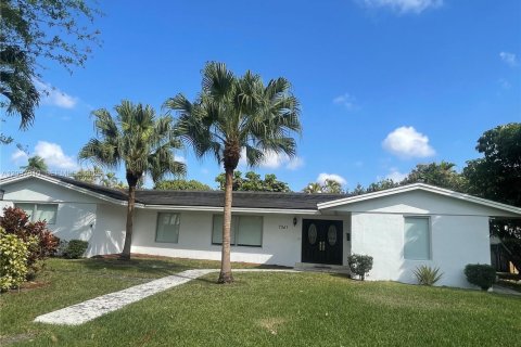 Villa ou maison à Pinecrest, Floride 3 chambres, 230.4 m2 № 2155035