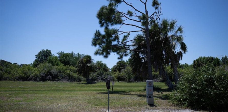 Land in North Port, Florida № 1812826