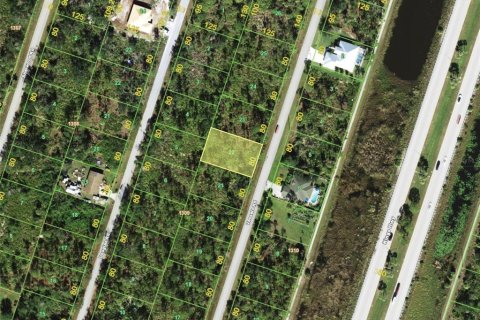 Terreno en Port Charlotte, Florida № 2232779