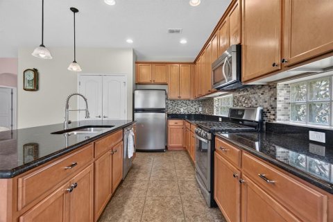 Villa ou maison à vendre à Mount Dora, Floride: 4 chambres, 246.56 m2 № 2419831 - photo 7