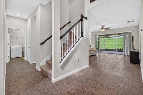 Villa ou maison à vendre à Mount Dora, Floride: 4 chambres, 246.56 m2 № 2419831 - photo 5
