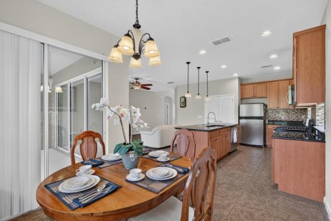 Villa ou maison à vendre à Mount Dora, Floride: 4 chambres, 246.56 m2 № 2419831 - photo 12