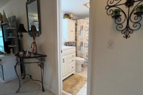 Condominio en venta en West Palm Beach, Florida, 2 dormitorios, 74.14 m2 № 2181246 - foto 15