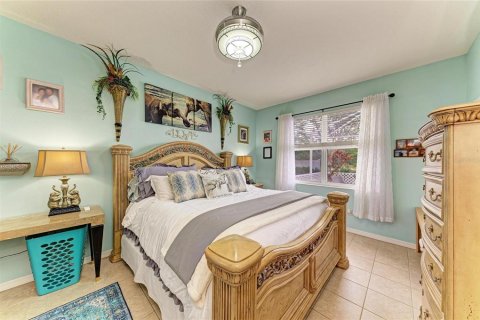 Villa ou maison à vendre à Bradenton, Floride: 5 chambres, 278.8 m2 № 1673315 - photo 30