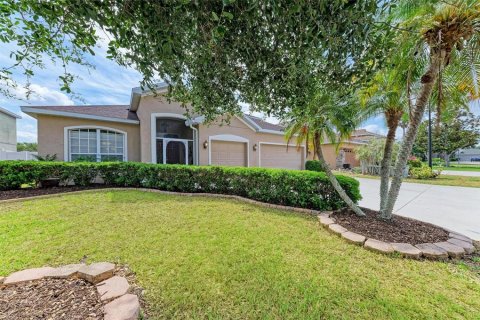 Villa ou maison à vendre à Bradenton, Floride: 5 chambres, 278.8 m2 № 1673315 - photo 2