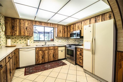 House in Winter Haven, Florida 4 bedrooms, 185.9 sq.m. № 1802278 - photo 21