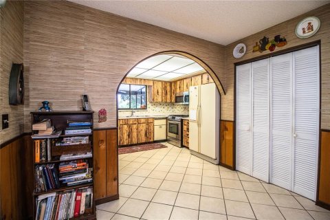 House in Winter Haven, Florida 4 bedrooms, 185.9 sq.m. № 1802278 - photo 24