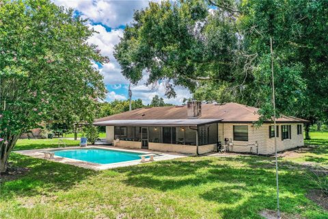 House in Winter Haven, Florida 4 bedrooms, 185.9 sq.m. № 1802278 - photo 18
