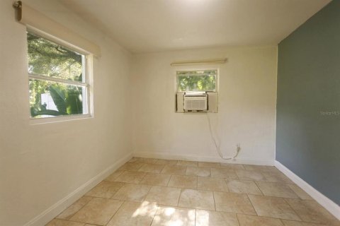 House in Sanford, Florida 2 bedrooms, 65.4 sq.m. № 1819633 - photo 9