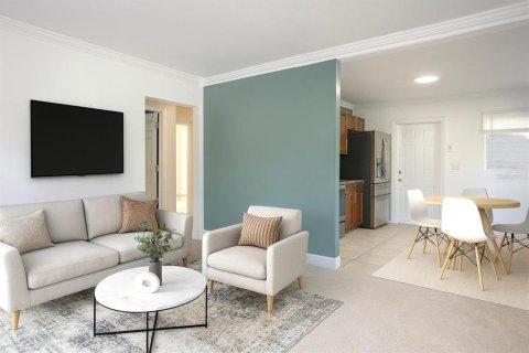 House in Sanford, Florida 2 bedrooms, 65.4 sq.m. № 1819633 - photo 6