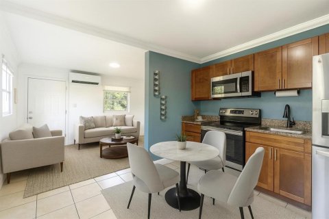 House in Sanford, Florida 2 bedrooms, 65.4 sq.m. № 1819633 - photo 19