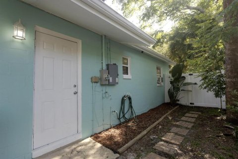 House in Sanford, Florida 2 bedrooms, 65.4 sq.m. № 1819633 - photo 5