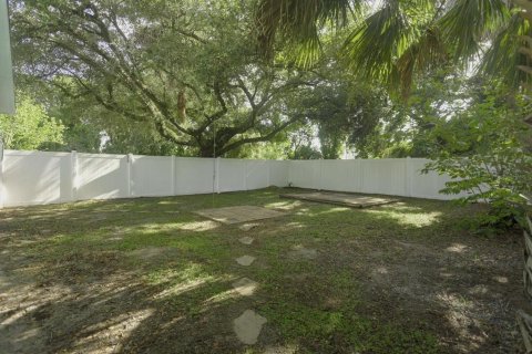 House in Sanford, Florida 2 bedrooms, 65.4 sq.m. № 1819633 - photo 27