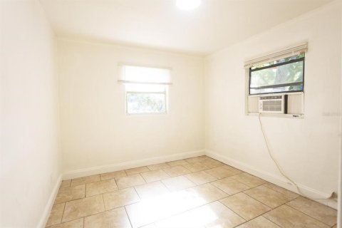 House in Sanford, Florida 2 bedrooms, 65.4 sq.m. № 1819633 - photo 16