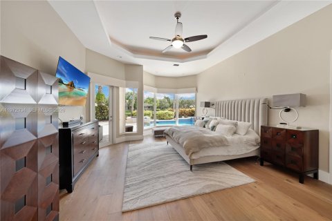 House in Weston, Florida 6 bedrooms, 490.06 sq.m. № 2041723 - photo 12