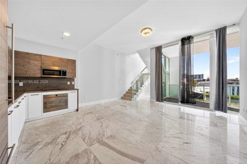 Снять в аренду кондоминиум в Санни-Айлс-Бич, Флорида 2 спальни, 121.89м2, № 2024021 - фото 21