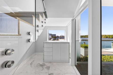 Снять в аренду кондоминиум в Санни-Айлс-Бич, Флорида 2 спальни, 121.89м2, № 2024021 - фото 30