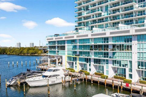 Снять в аренду кондоминиум в Санни-Айлс-Бич, Флорида 2 спальни, 121.89м2, № 2024021 - фото 16