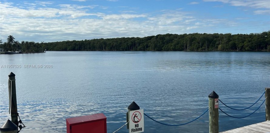 Кондоминиум с 2 спальнями в Санни-Айлс-Бич, Флорида № 2024021