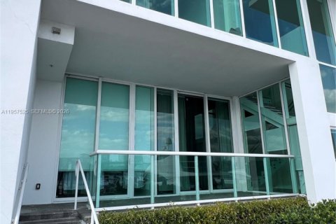 Снять в аренду кондоминиум в Санни-Айлс-Бич, Флорида 2 спальни, 121.89м2, № 2024021 - фото 12