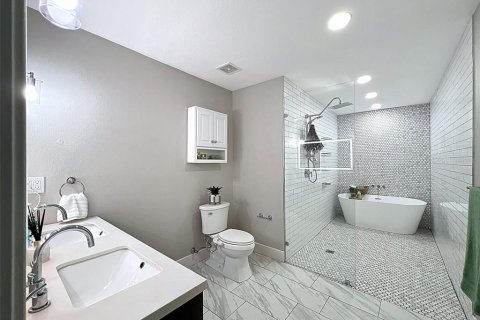 Villa ou maison à vendre à Lutz, Floride: 3 chambres, 229.56 m2 № 1905661 - photo 21