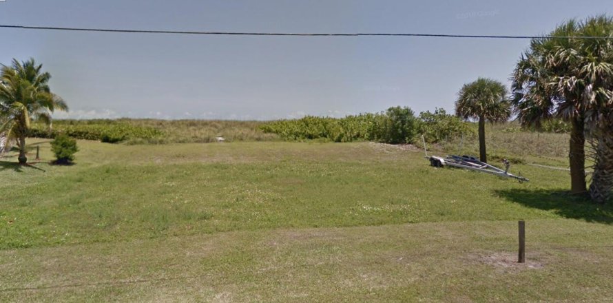 Terreno en Fort Pierce, Florida № 489037