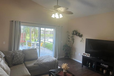 Casa en venta en Kissimmee, Florida, 4 dormitorios, 177.91 m2 № 1902024 - foto 4