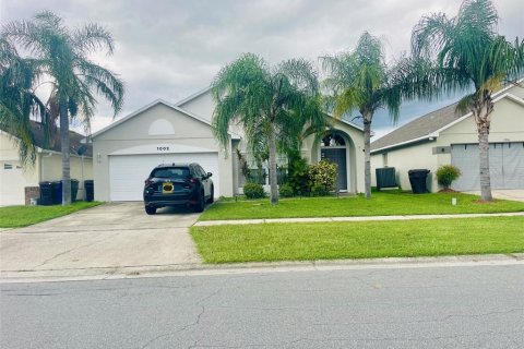 Casa en venta en Kissimmee, Florida, 4 dormitorios, 177.91 m2 № 1902024 - foto 1