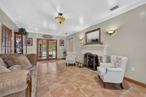 Casa en venta en Miami, Florida, 3 dormitorios, 263.94 m2 № 2385524 - foto 16
